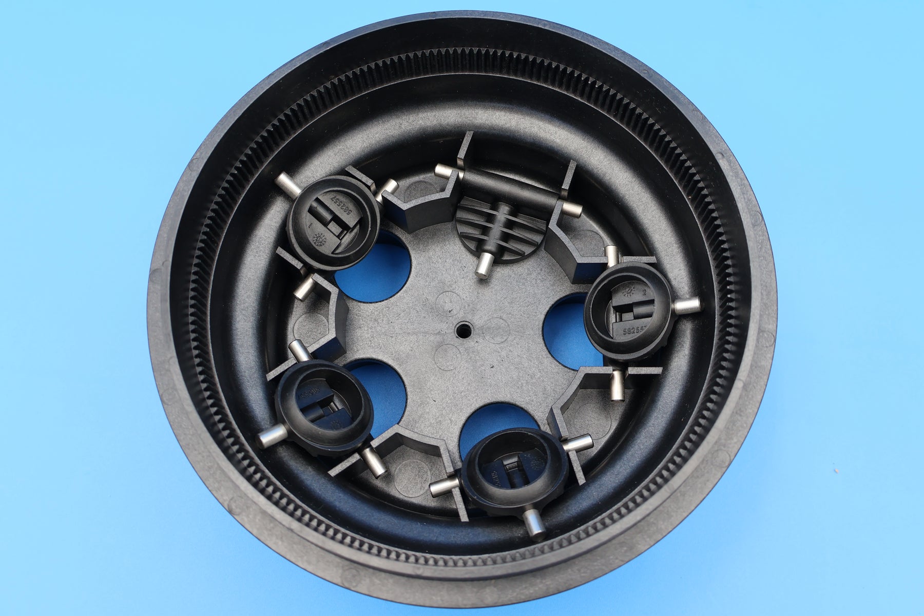 Pentair In-Floor (A&A) Top Feed 5-Port 1.5" Lower Housing 230018