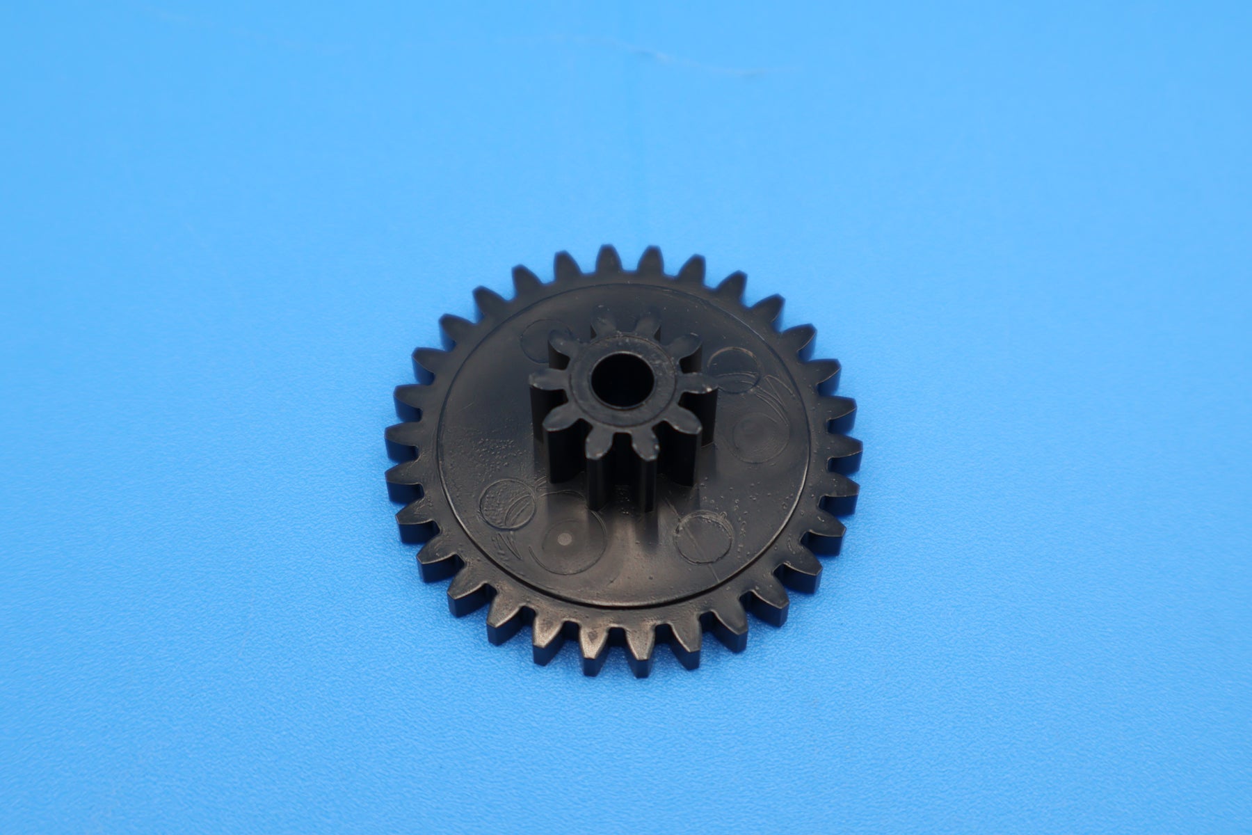 Hayward Intermediate Gear - AquaBug, Penguin, Wanda the Whale, Diver Dave, PoolVac Series, Navigator Models, and Hayward Blu AXV301