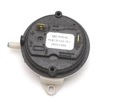 Hayward Blower Vacuum Switch for Universal H - Series Low Nox Pool Heater FDXLBVS1930 - Heater Parts - img - 2