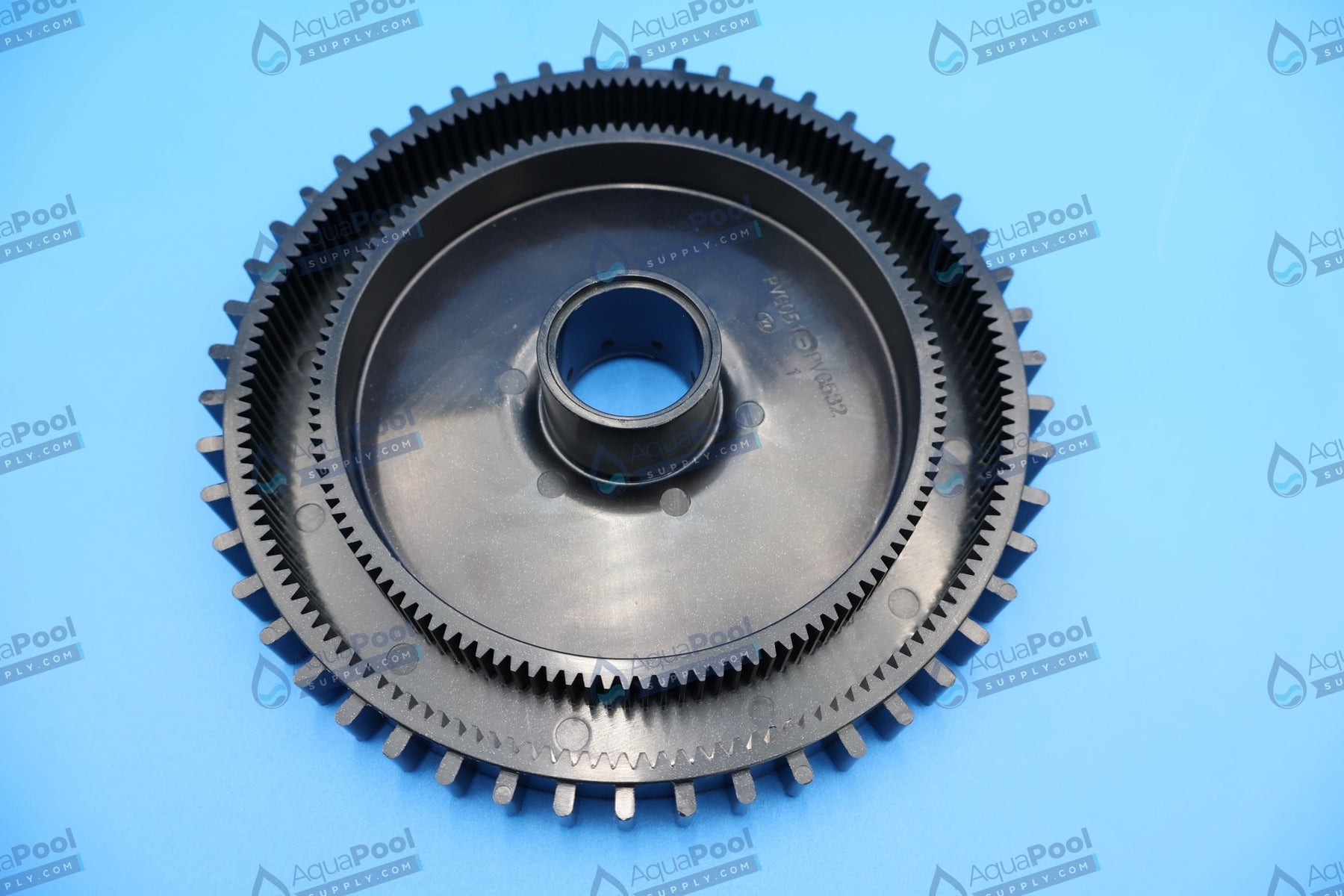 Hayward Black Metal Wheel Hub for AquaNaut 200, 400 & 450 PVX051-236 - img-1